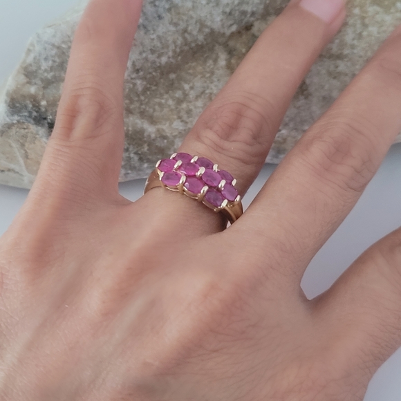β€οΈ10k Size 9 Beautiful Solid Yellow Gold Rubies Gemstones Ring! ππ - Picture 9 of 12